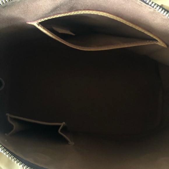 EUC Authentic Louis Vuitton in excellent condition - Picture 14 of 15